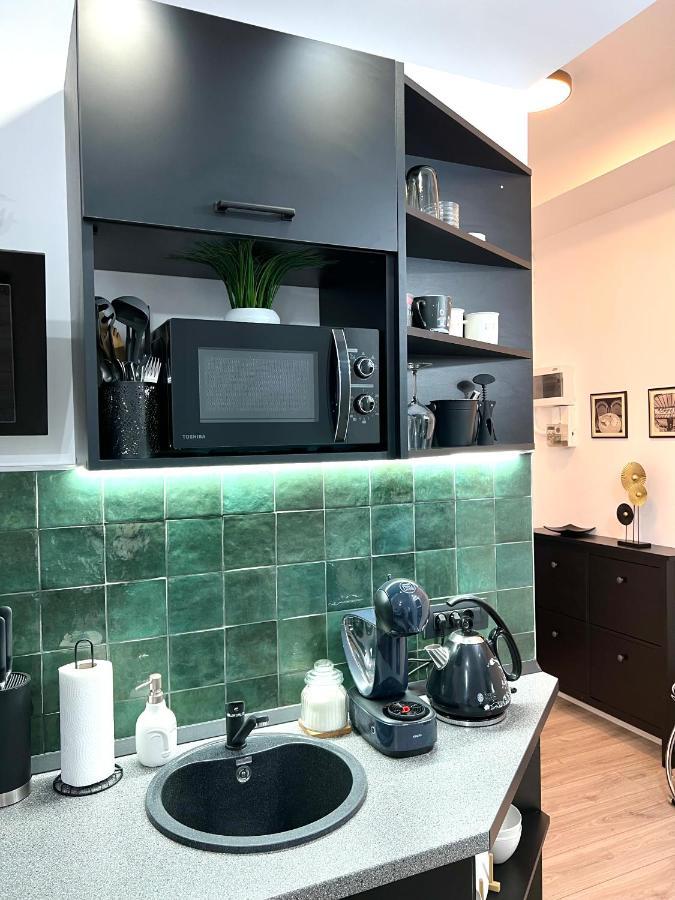 Green Spot - Premium Studio - Sanador Victoriei Bucharest Luaran gambar